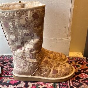 UGG 5150 Tan and Brown Logo Boots